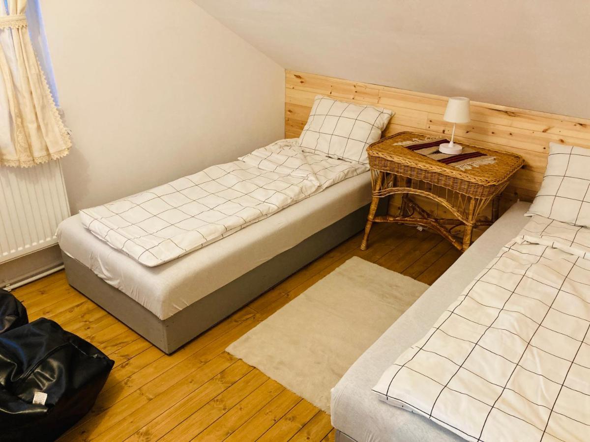 Vén Fenyő Kunyhó Ciceu Esterno foto